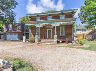 122 S 9th St, Salina, KS 67401