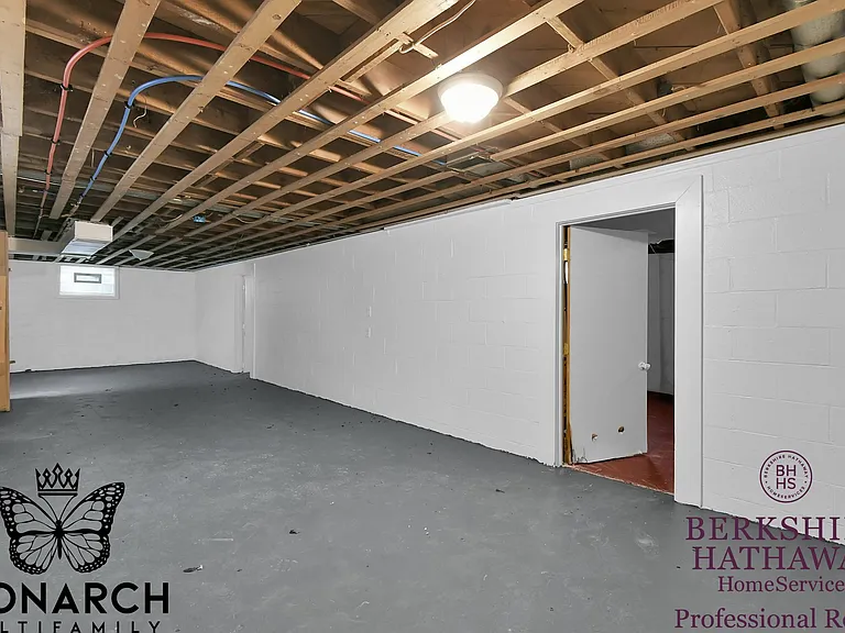 3159 Stephen Dr S — Photo 26