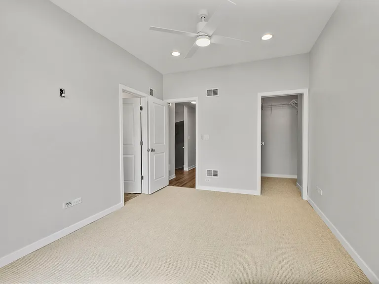 1747 N Wolcott Ave #2 — Photo 7