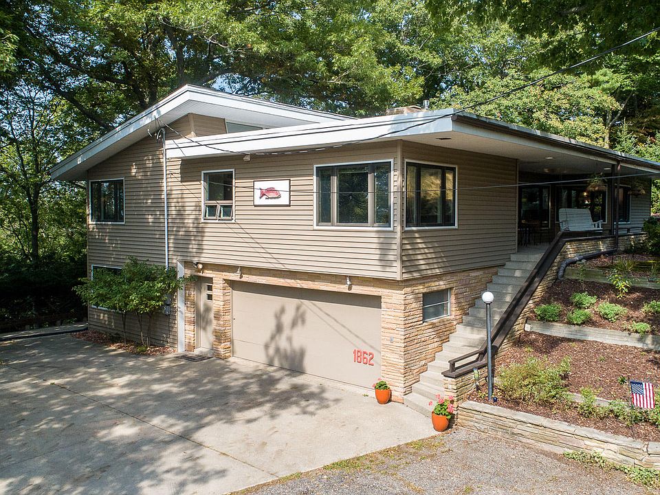 1st image of 1862 Far Hills Ct