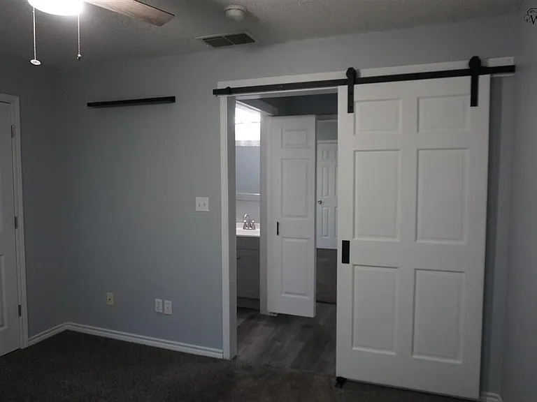 5216 Brookwood Dr — Photo 11