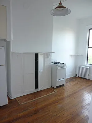 Rented by Brooklyn Real Estate Services | media 21