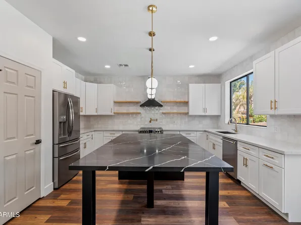 6874 W AVENIDA DEL REY Avenue, Peoria, AZ 85383