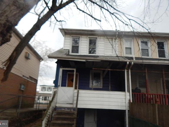 2nd image of 1041 No 31 St