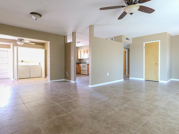 4th image of 10638 W Snead Dr