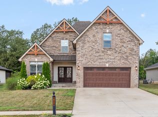 832 Jersey Dr, Clarksville, TN 37043