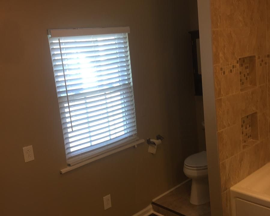 1481A Bathroom