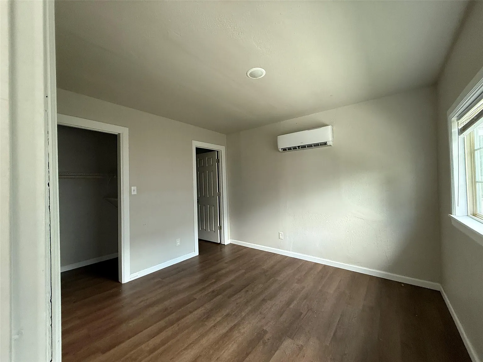 2 bed, 2.0 bath, 660 sqft, $945 — Photo 3