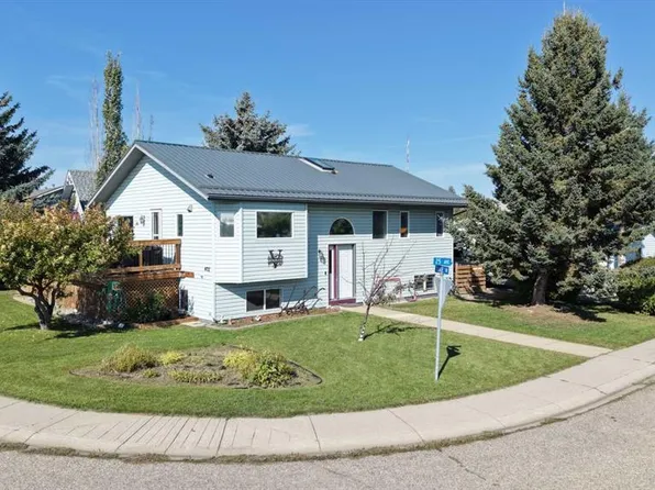 402 E Slade Dr, Nanton, AB T0L 1R0