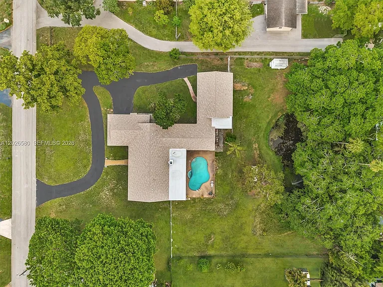 5310 SW 109th Ave — Photo 44