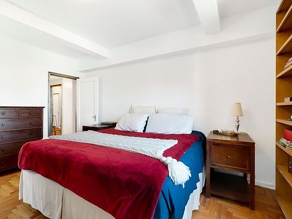 5th image of 75 Park Ter E APT D50