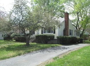 23 Beverly Rd, North Grafton, MA 01536