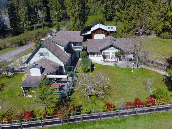 13282 Keelson Rd, Sunshine Coast, BC V0N 1S1