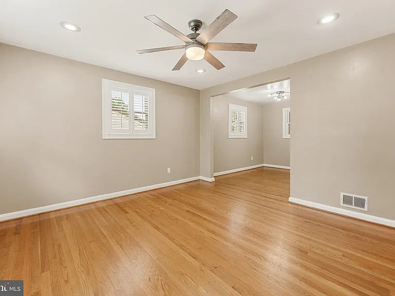 11809 Timber Ln — Photo 5
