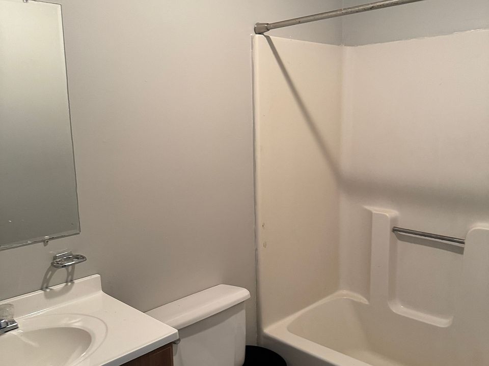 1st image of 112 Monterey Dr