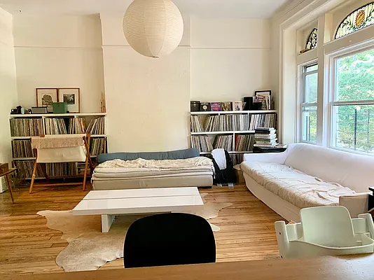 Rented by Garfield Realty  | media 17