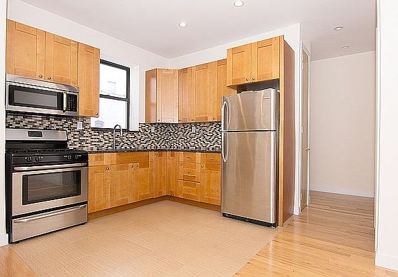 2nd image of 31-24 32nd St #4FA