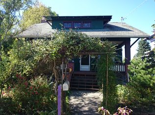 7323 11th Ave NW, Seattle, WA 98117