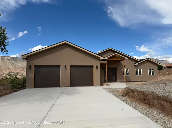 44 Roan Creek Pl, Parachute, CO 81635