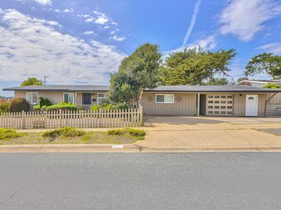 3183 Vista Del Camino, Marina, CA, 93933