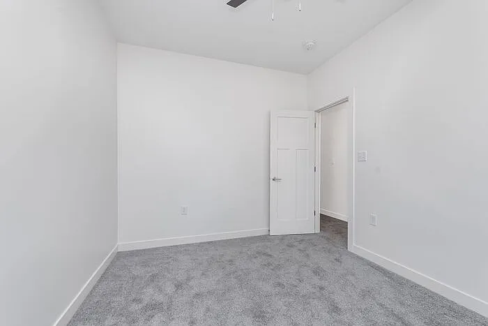 2529 Guilford Ave #A — Photo 22