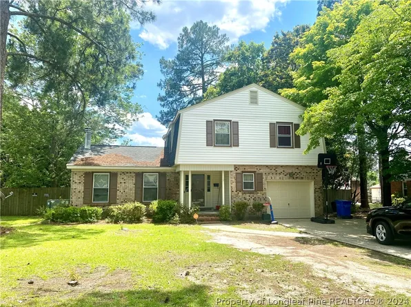 509 Shoreline Dr, Fayetteville, NC 28311