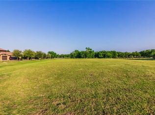 8611 Maplewood Dr, Terrell, TX 75160