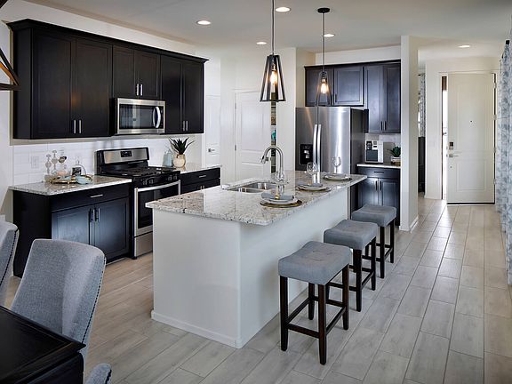 The 1600 floorplan modeled at La Estancia in Tucson, AZ.