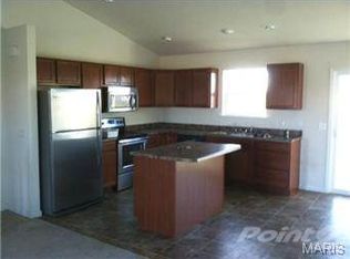 20 Moore Ridge Ct, Troy, MO 63379