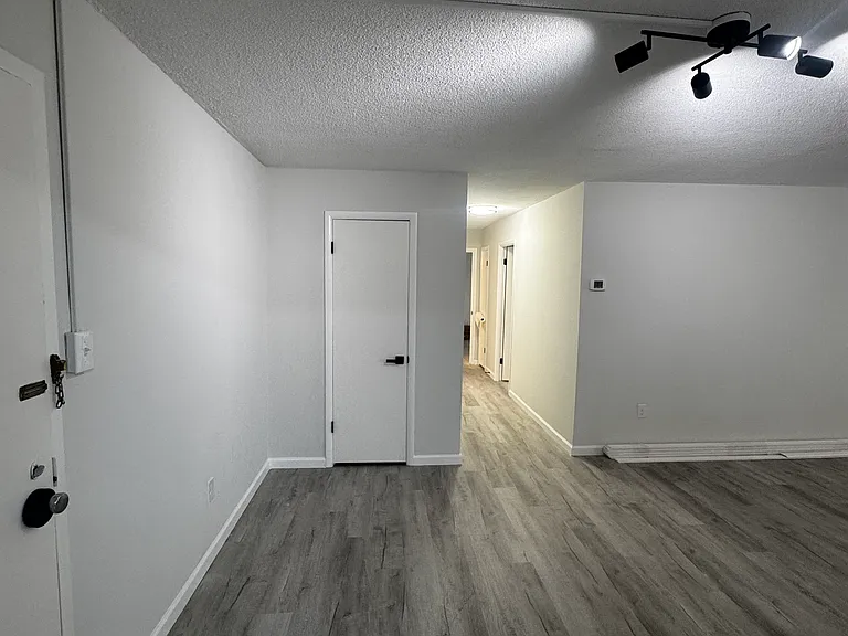 1121 University Blvd W #1318 — Photo 17