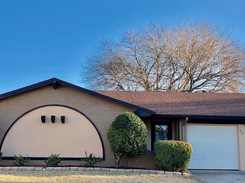 1st image of 612 Salem Dr