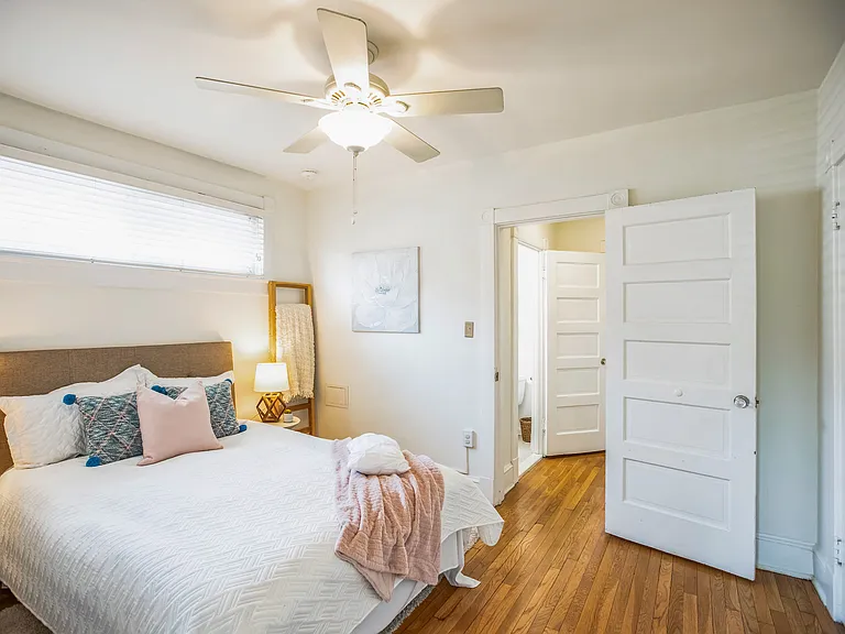 1427 Kearny St NE — Photo 28