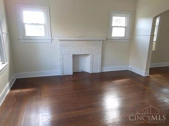 5th image of 2309 Washington Ave