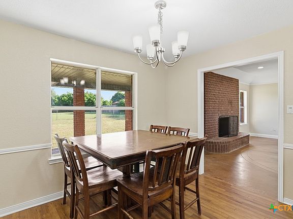 3rd image of 702 Rein Dr