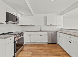 2513 Melbourne St, Houston, TX 77026