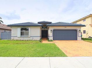 16600 SW 91st Ter, Miami, FL 33196