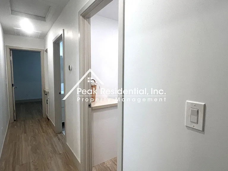 4867 V St — Photo 14