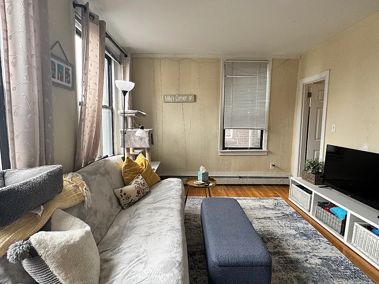 96 W Cedar St #6 — Photo 4