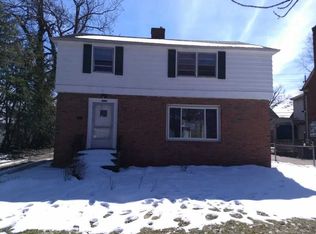 3656 Severn Rd, Cleveland Heights, OH 44118