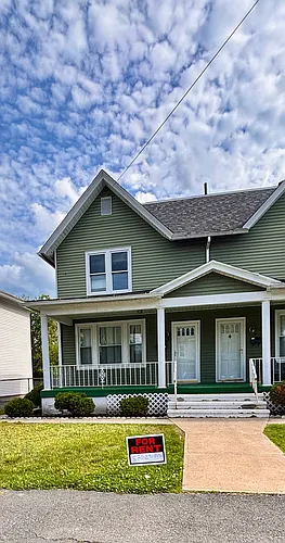 17 Throop St Photo 1