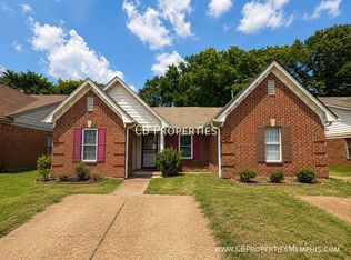 5864 Ashridge Pl, Memphis, TN 38141