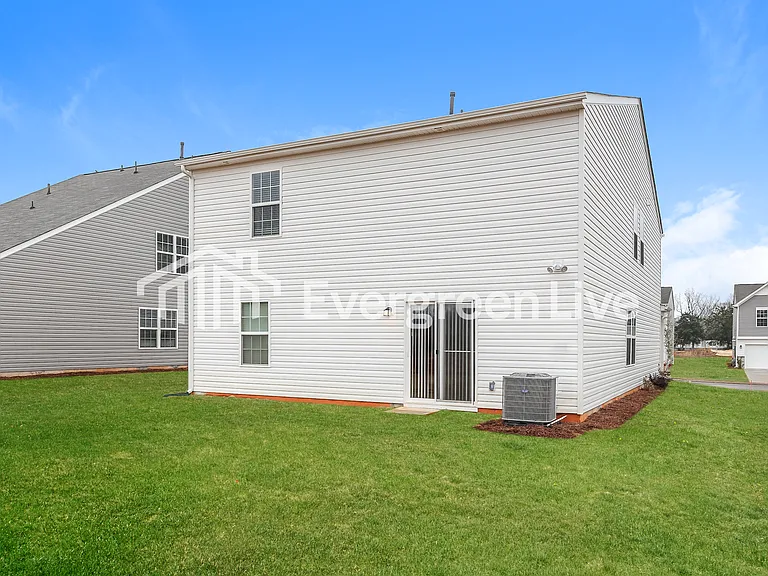 105 Branch Pass Dr — Photo 15