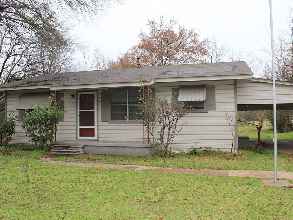 1st image of 207 S Post Oak St