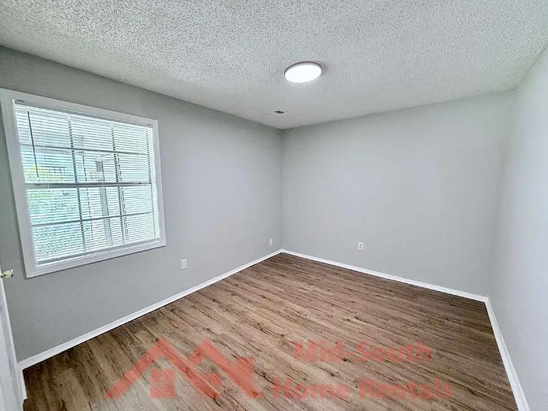 4011 Double Tree Rd — Photo 11