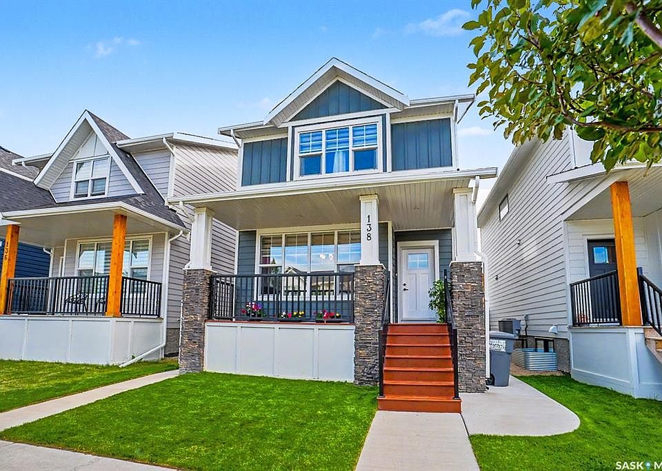 1st image of 138 Rosewood BOULEVARD E