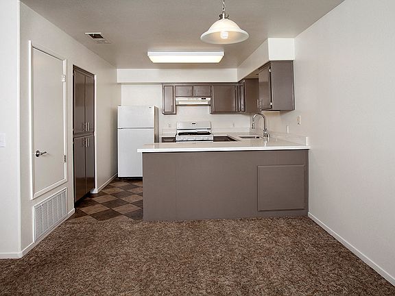 Villa Mondavi Two Bedroom Kitchen