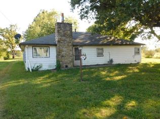 407 W 3rd St, Franklin, KS 66735