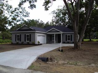 100 Paseka Ln, Loris, SC 29569