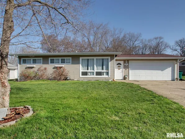 1301 Cherry Ln, Quincy, IL 62301