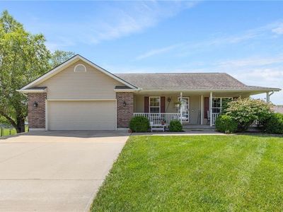 602 Varner Cir, Odessa, MO, 64076